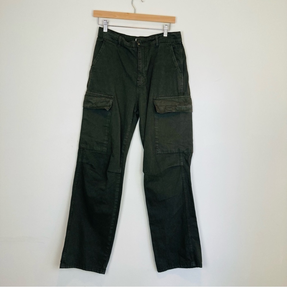 Zara olive green wide leg cargo pants. Size 8